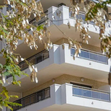 Zeus Sant Jordi Apartamento Salou